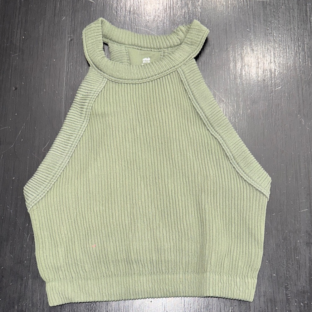 aerie ribbed tank top. cropped. size xs. olive green color. excellent condition